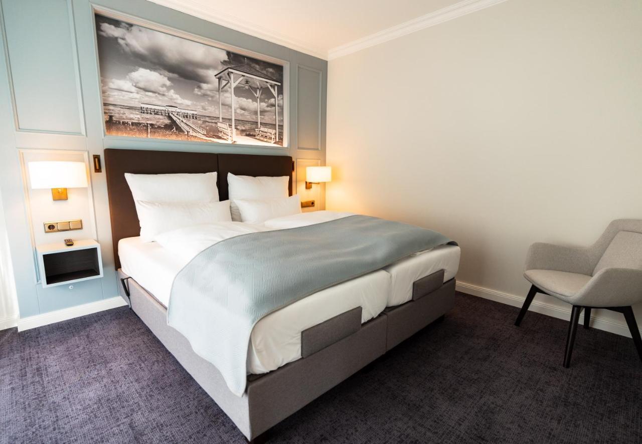 Hotel Strandperle คุกซ์ฮาเวน ภายนอก รูปภาพ