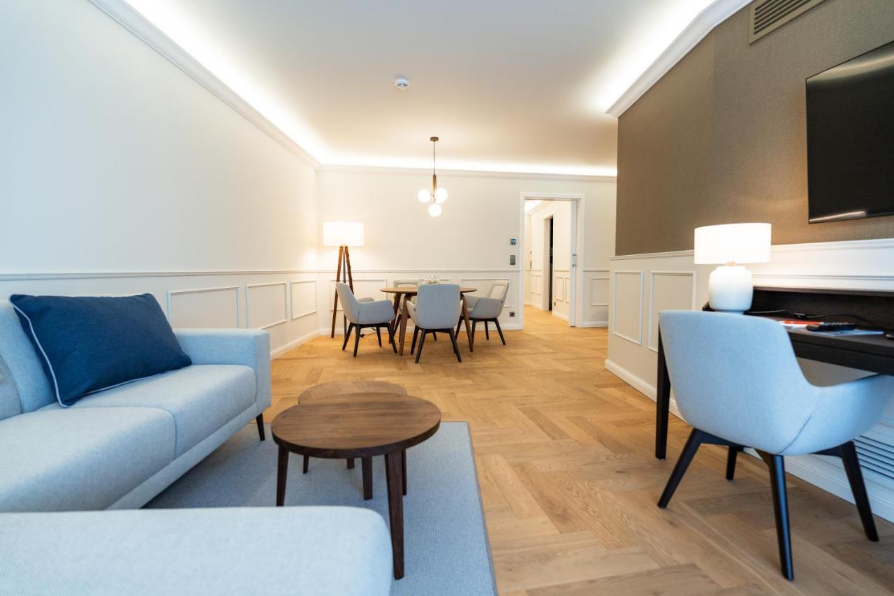 Hotel Strandperle คุกซ์ฮาเวน ภายนอก รูปภาพ