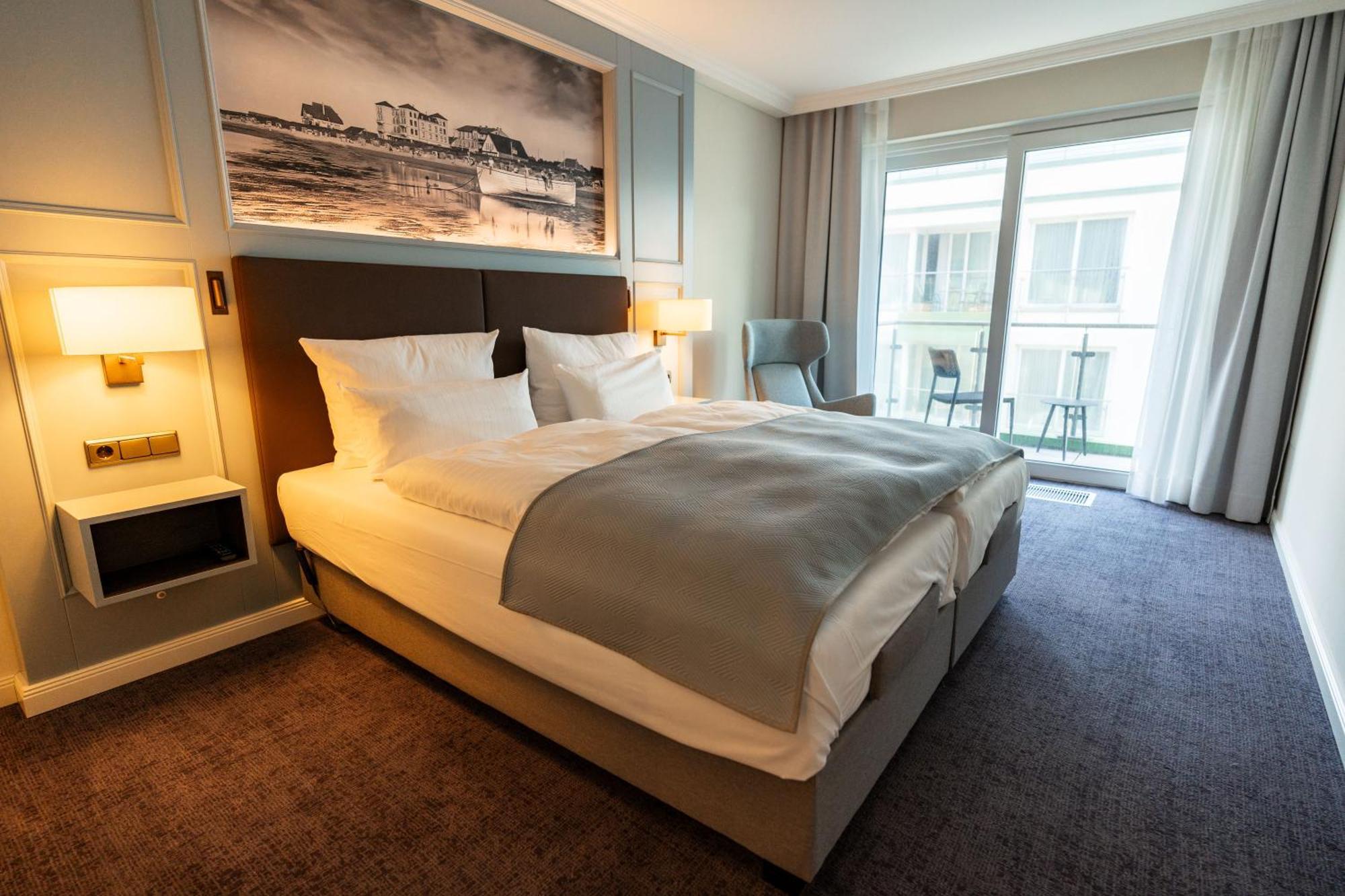 Hotel Strandperle คุกซ์ฮาเวน ภายนอก รูปภาพ