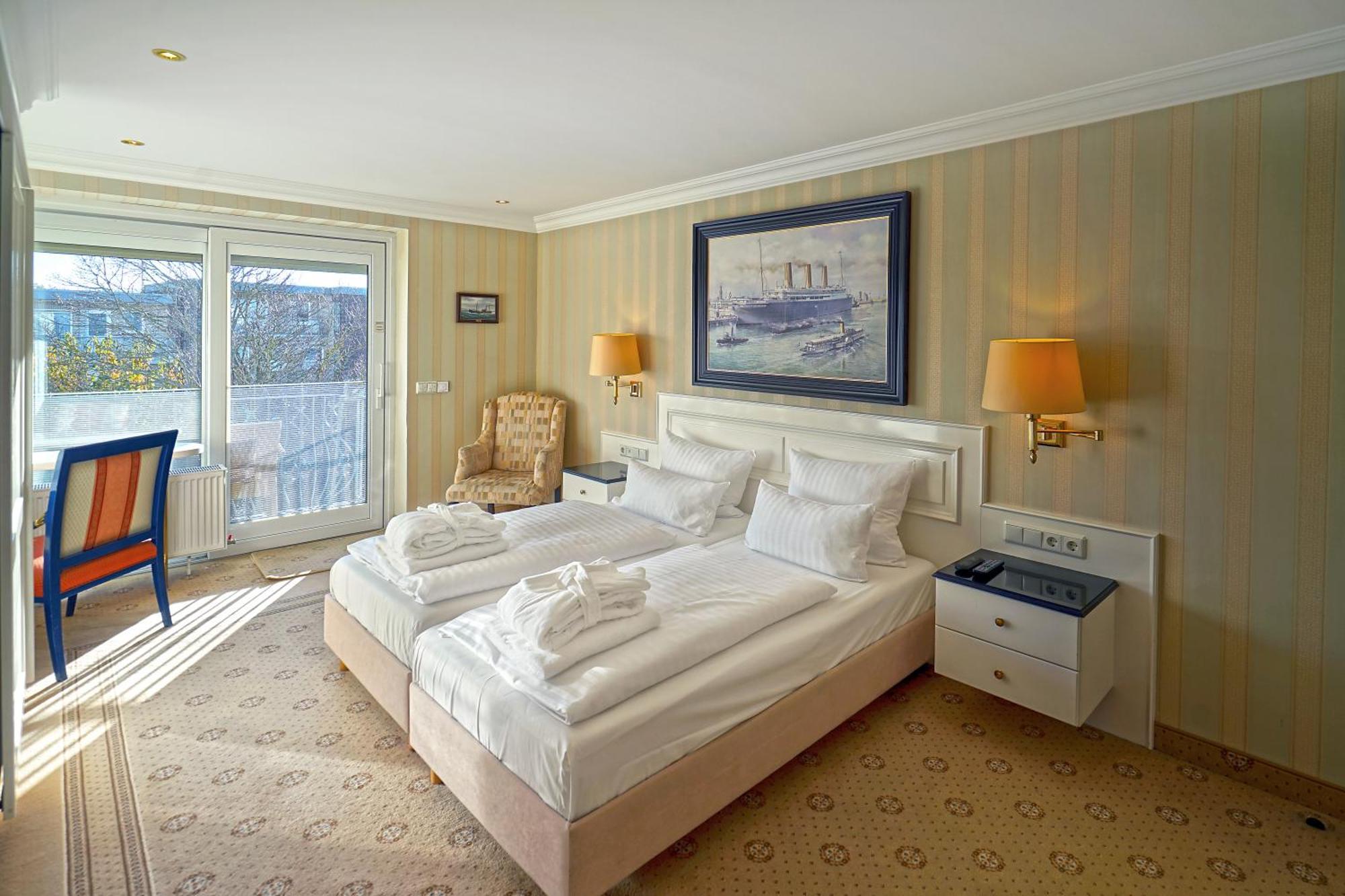 Hotel Strandperle คุกซ์ฮาเวน ภายนอก รูปภาพ