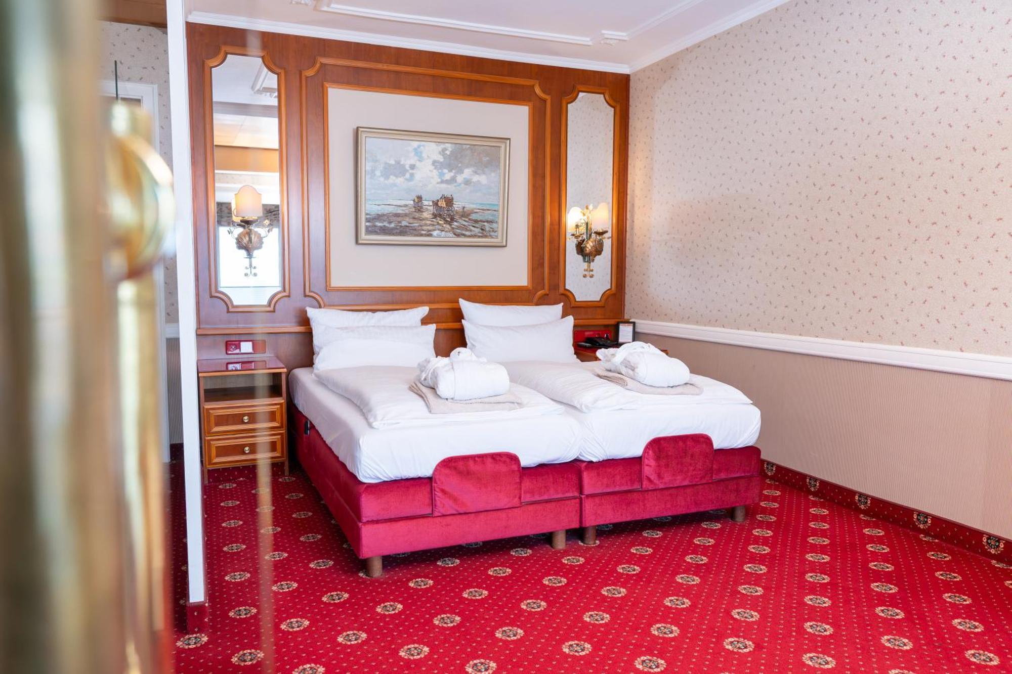 Hotel Strandperle คุกซ์ฮาเวน ภายนอก รูปภาพ