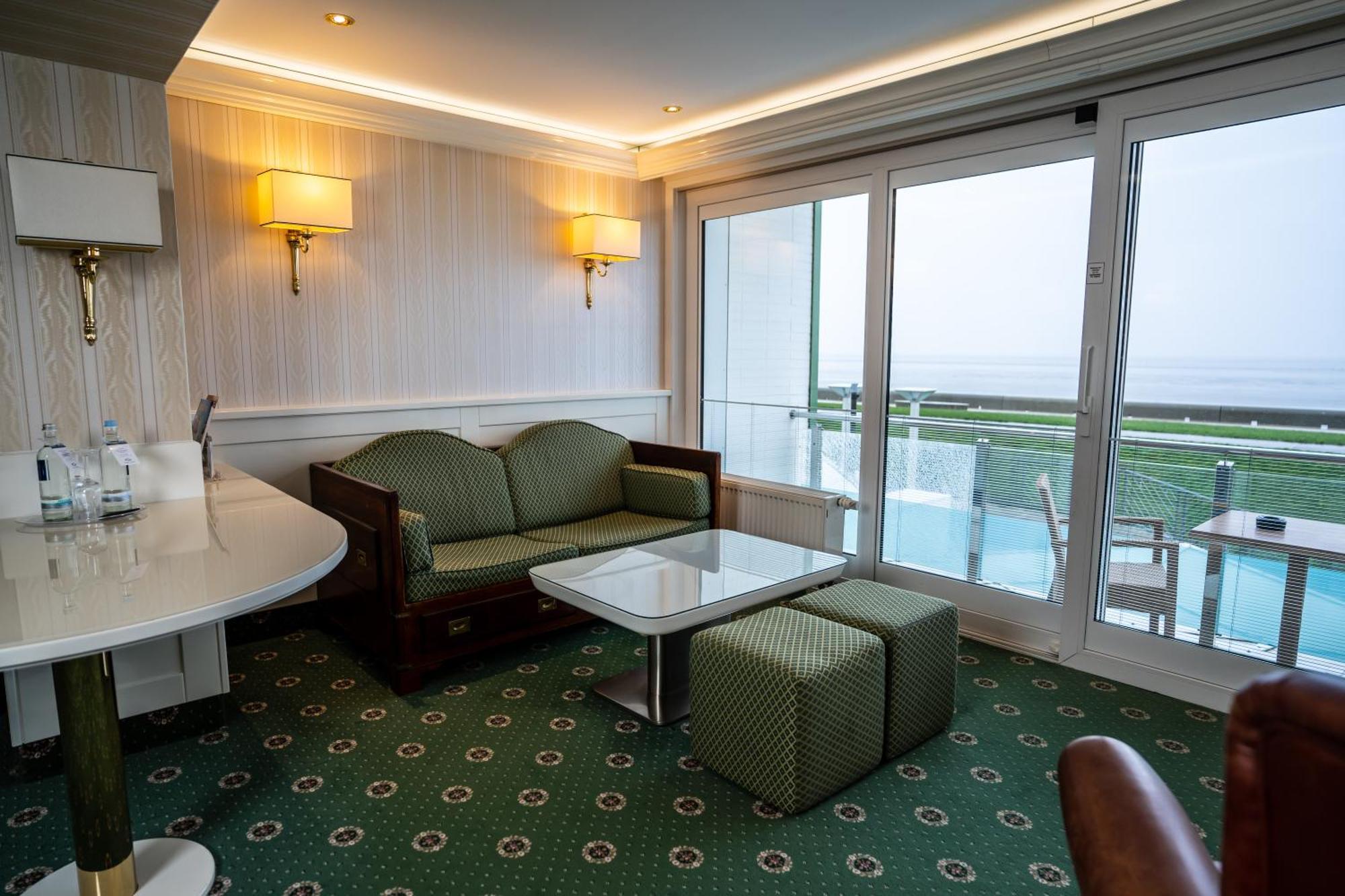 Hotel Strandperle คุกซ์ฮาเวน ภายนอก รูปภาพ