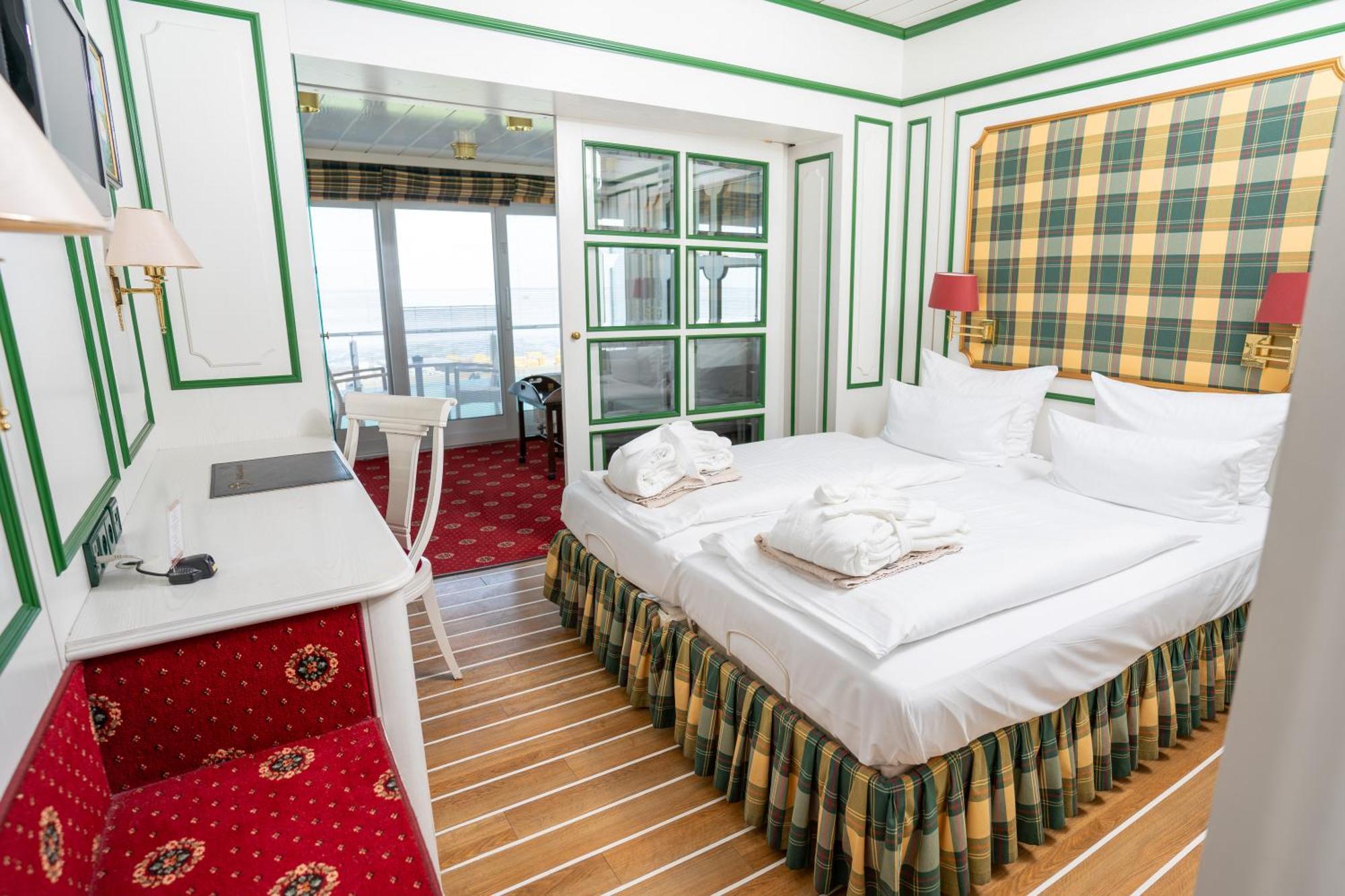 Hotel Strandperle คุกซ์ฮาเวน ภายนอก รูปภาพ
